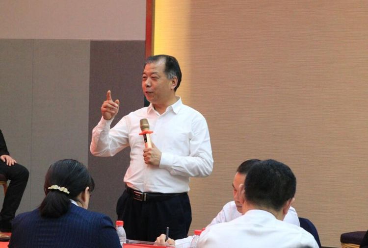 1510018506770560.jpg 微信图片_20171107092601.jpg