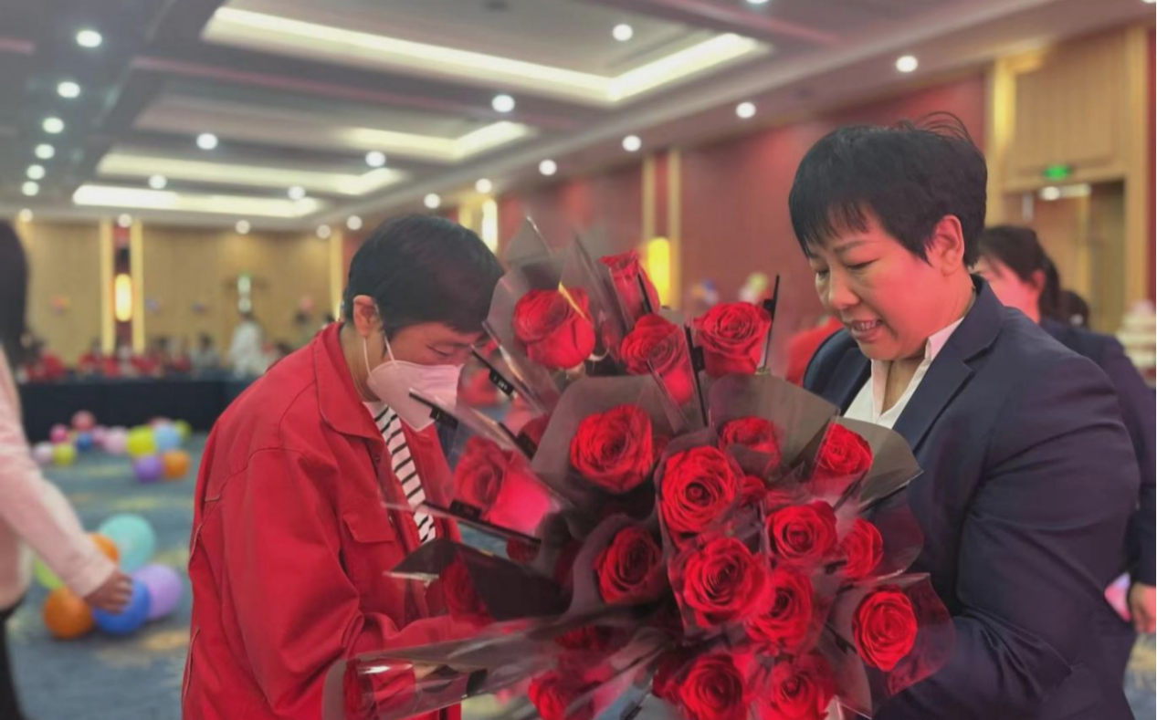 1715679115838336.png 图片9.png